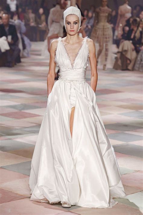 abito sposa dior prezzo|abiti dior.